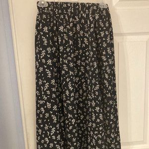 Shein DAZY Black and White Pretty Skirt size small